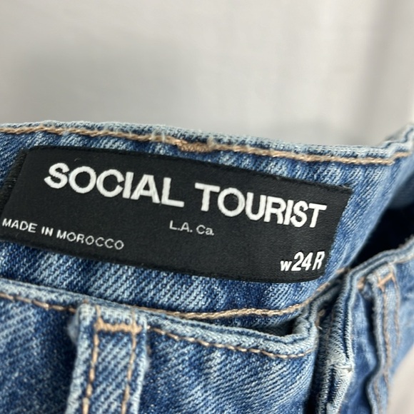 Social Tourist Ultra High Rise Straight Leg Jeans w/ Side Snap Buttons - Picture 7 of 8